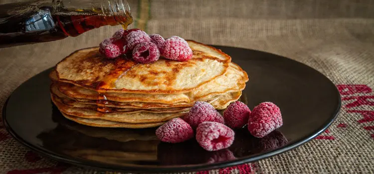 pancakes and raspberries